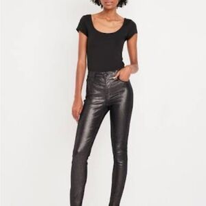 NWT Old Navy Rockstar Super Skinny Jeans